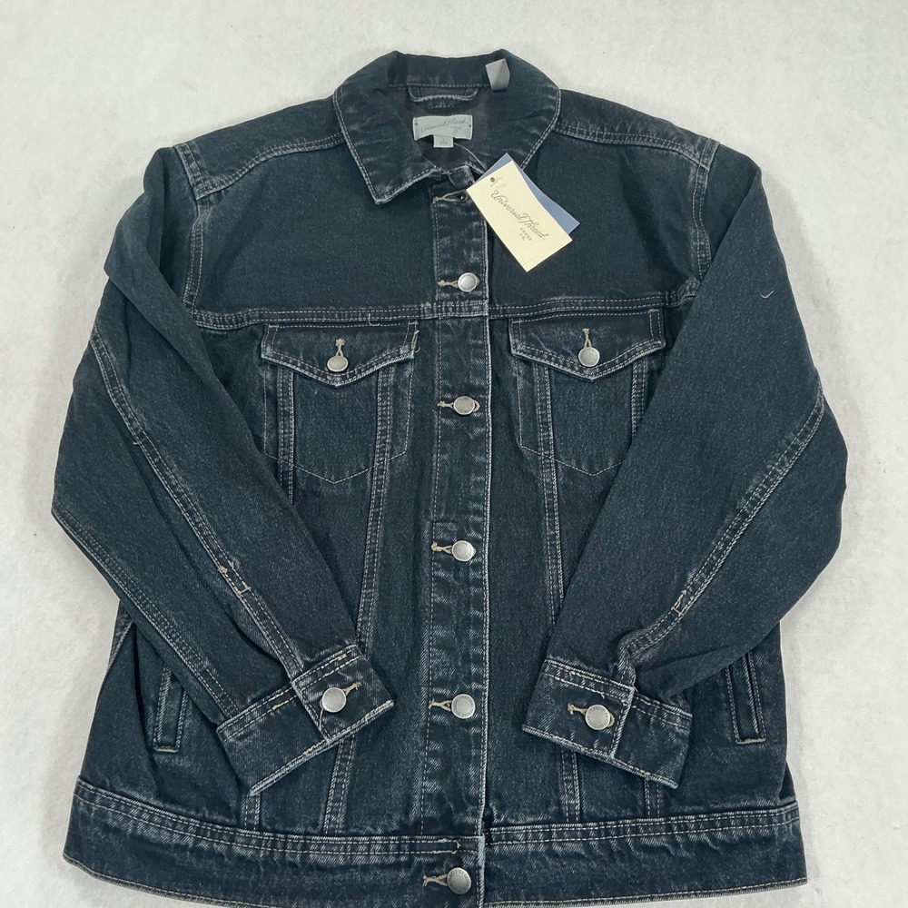 Universal Thread Womens Washed Black Denim Trucker Jacket S NWT 014 08 0538